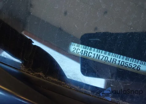 2018 Chrysler Pacifica Hybrid Limited from USA, damaged, VIN 2C4RC1N70JR105526